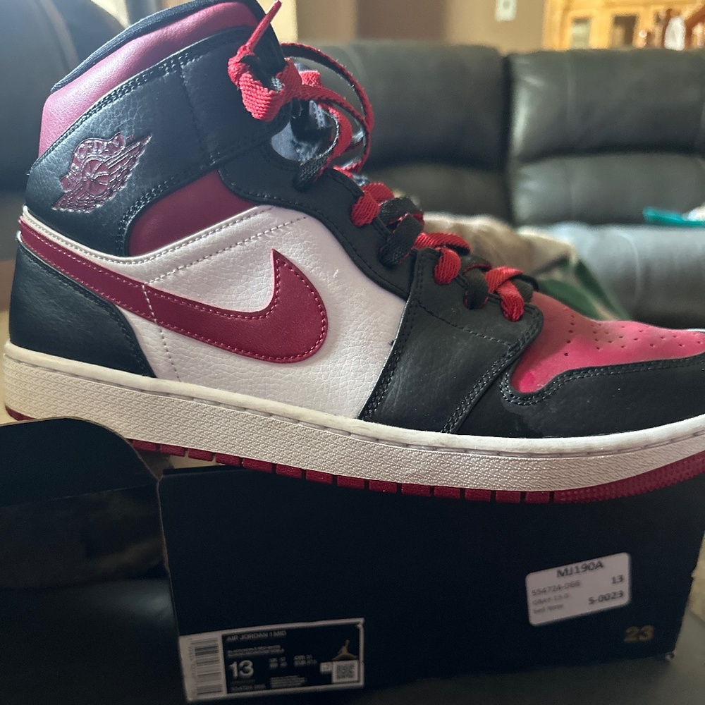 Jordan 1